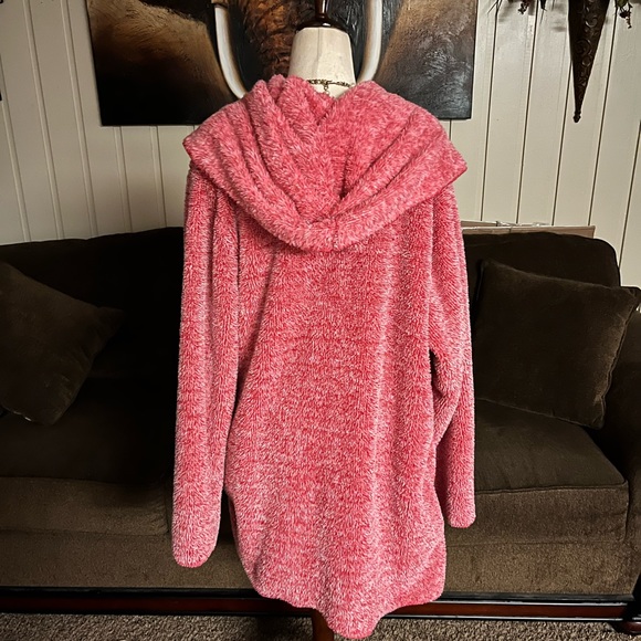 “Jasmine & Ginger” Size Large Plush Pink Robe - Picture 10 of 11